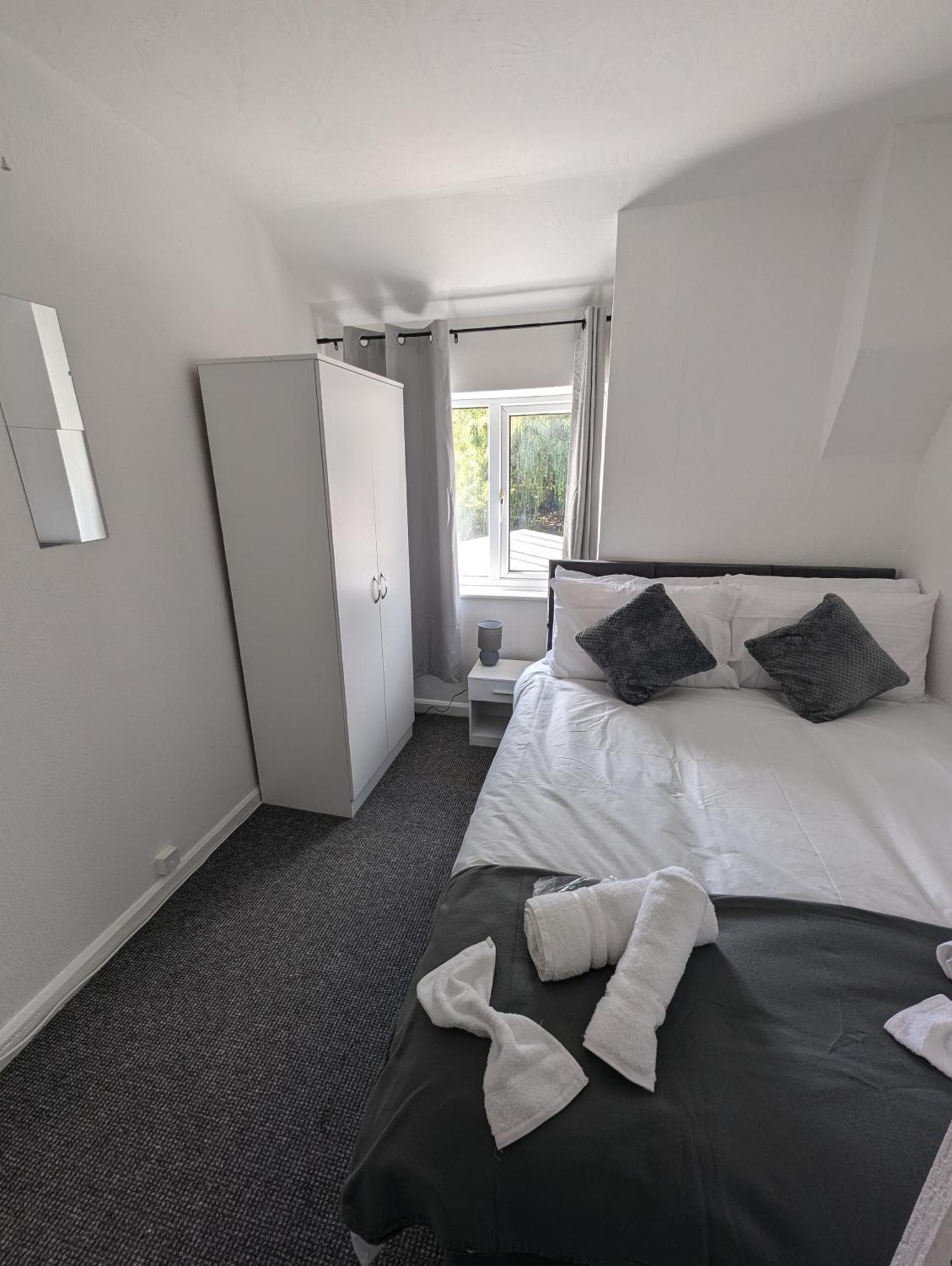 As Peaceful Home Bescot Экстерьер фото
